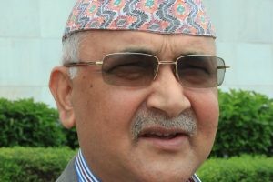 ओलीलाई समर्थन गरेसँगै एमाओवादीमा विवाद