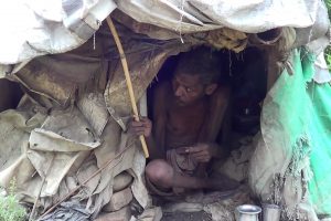 अन्धविश्वासकै कारण झुपडीको बास