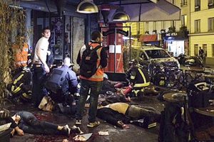 पेरिसमा अन्धाधुन्द गोली प्रहार र विस्फोट, एक सय बढीकाे मृत्यु