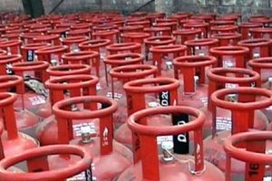 कहाँ गयो साढे ४ लाख सिलिन्डर ग्यास ?