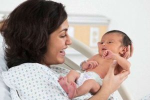 २३ वर्ष पूरानो शुक्रकिटबाट गर्भाधान जन्मिँदै बच्चाले विश्व हल्लायो