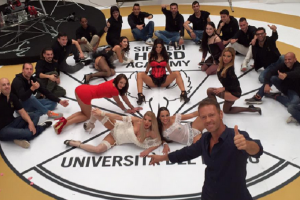 पोर्न फिल्ममा भविष्य खोज्न चाहनेका लागि खुल्यो ‘पोर्न युनिभर्सिटी’