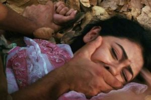 जबरजस्ती रक्सी मागेर खाइसकेपछि उल्टै मध्यरातमा बलात्कार !