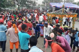सुनसरीमा करम पुजाको रौनक