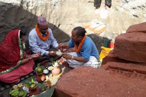 दुहवीमा आधुनिक प्रविधीको राधाकृष्णको मन्दिर बनाइने