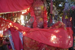 तिर्थालुले चढाएको दुई लाख बढि भेटी पाथीभरा मन्दिरबाट चोरी