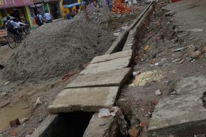 विराटनगर संसारीमाईस्थान नजिक रहेको बाटोको यस्तो हालत