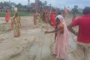 छठघाट बनाउने बिषयमा विवाद हुँदा स्थानीयबीच झडप दर्जनौ घाईते