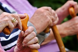 दोलखामा ८२ वर्षीय वृद्धले गरे सम्बन्धविच्छेद