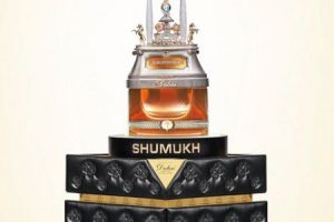 एक बोतल अत्तरको मूल्य साढे १४ करोड