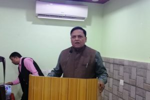 कांग्रेस अहिले पूर्ण रुपमा दुई चिरामा बिभाजित भइसकेको छ: संसदीय दलका नेता कोइराला