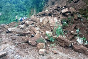 धरानमा पहिरोले घर पुरिदा दिदीभाई वेपत्ता