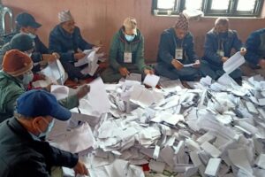 एमाले सुनसरी अध्यक्षमा भण्डारीको अग्रता कायमै