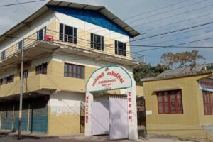 कानेपोखरी गाउँपालिकाको अध्यक्ष र वडाध्यक्षको कार्यकक्षमा तालाबन्दी