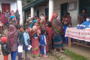 कालीकोटमा अज्ञात रोगले एउटै गाउँका तीन सय बढी बिरामी, लक्षण पनि एउटै
