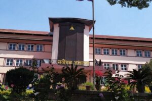कोशी सरकारविरुद्ध सर्वोच्चको अन्तरिम आदेश : दीर्घकालीन असर गर्ने निर्णय गर्न रोक