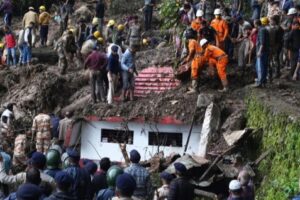 भारतको हिमाचल प्रदेशमा भारी वर्षाका कारण मृत्यु हुनेको संख्या ५५ पुग्यो