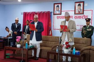 कोशीका मुख्यमन्त्रीले लिए सपथ, सभामुख छाडेका गौतम अर्थमन्त्री