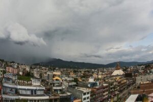 नेपालको पूर्वी क्षेत्रमा ‘हामुन’ चक्रवातको प्रभाव : काेशीकाे पहाडी भेगमा चट्याङ सहितकाे वर्षा हुने अनुमान