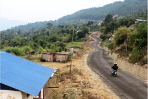 धनकुटामा कच्ची सडक पिच बनेपछि फेरीयाे कृषककाे दैनिकि