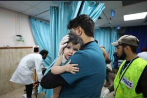 युद्धग्रस्त गाजामा भयावह स्वास्थ्य अवस्था : न बेड छ, न त औषधि