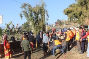 भोजपुरको पुरानो बसपार्क क्षेत्रको सडक मर्मत