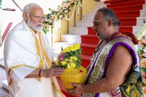 ११ दिनदेखि नरिवल पानी मात्रै खाएका मोदीले राम मन्दिरको गर्भ गृहमा गर्नेछन ५० मिनेट पूजा