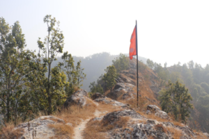 तीन जिल्लाको संगमस्थल हतुवागढीको माइबेनी ओझेलमा
