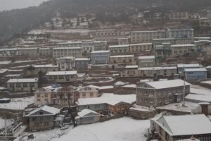 चिसो बढेपछि सोलुखुम्बुका विद्यालय बन्द