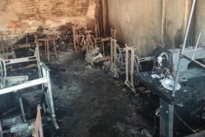 राजविराजकाे टेलर्समा आगलागी हुँदा ३० लाखको क्षति