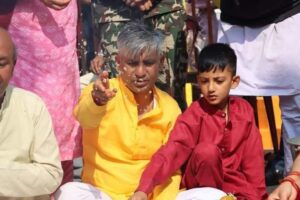 कोशी प्रदेशका पूर्व मुख्यमन्त्री केदार कार्की अनसन बस्दै