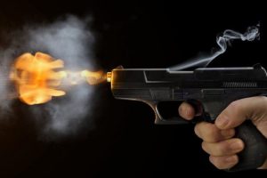 सशस्त्र प्रहरीको गोली लागेर एक युवा घाइते