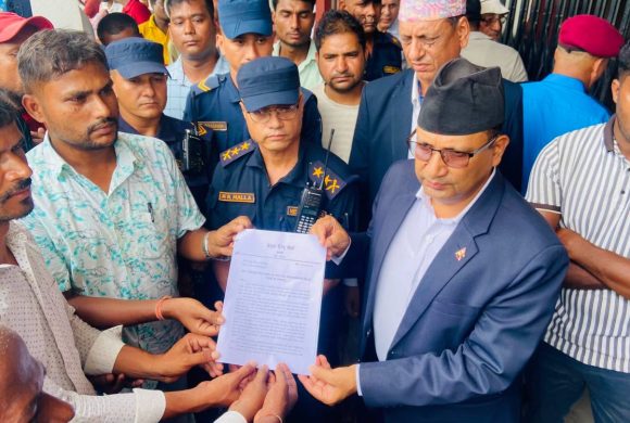 संयुक्त हिन्दू मोर्चा, सुनसरीले प्रमुख जिल्ला अधिकारी समक्ष ज्ञापनपत्र बुझायो